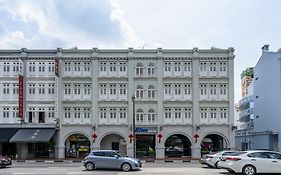 Bliss Hotel Singapore